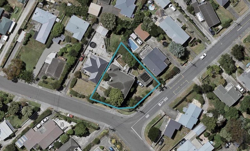 47 Eatwell Avenue, Paraparaumu Beach, Paraparaumu - Carousel 1