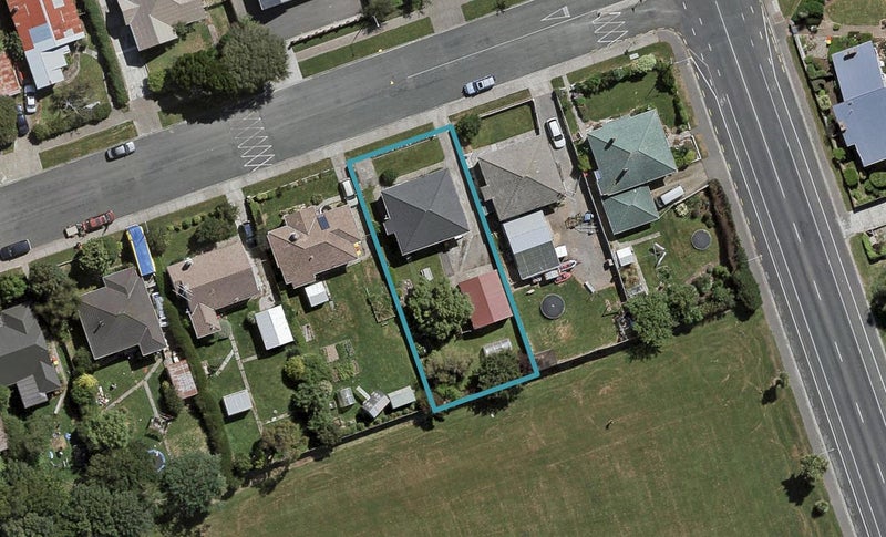 113 Islington Street, Turnbull Thomson Park, Invercargill - Carousel 1