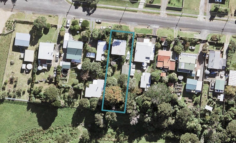 72 Bays Road, Ōrere Point - Carousel 1