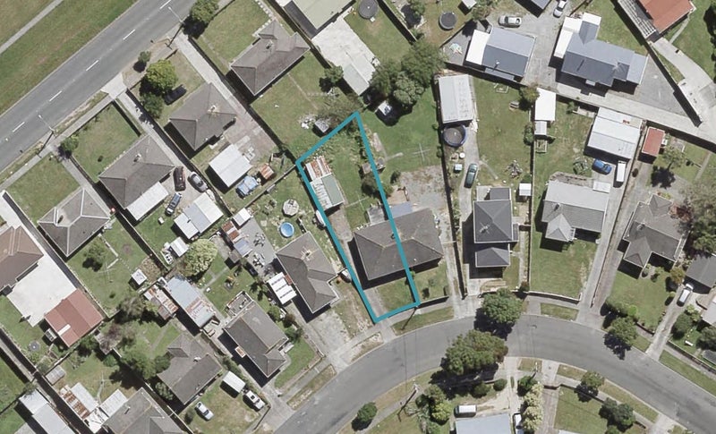 143 Reynolds Street, Taita, Lower Hutt - Carousel 1