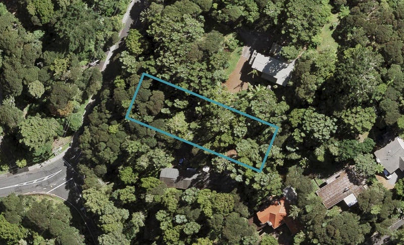 134 Konini Road, Titirangi, Auckland - Carousel 1
