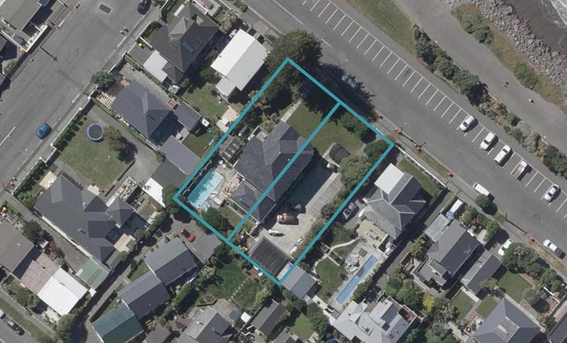96 Esplanade, Sumner, Christchurch - Carousel 1