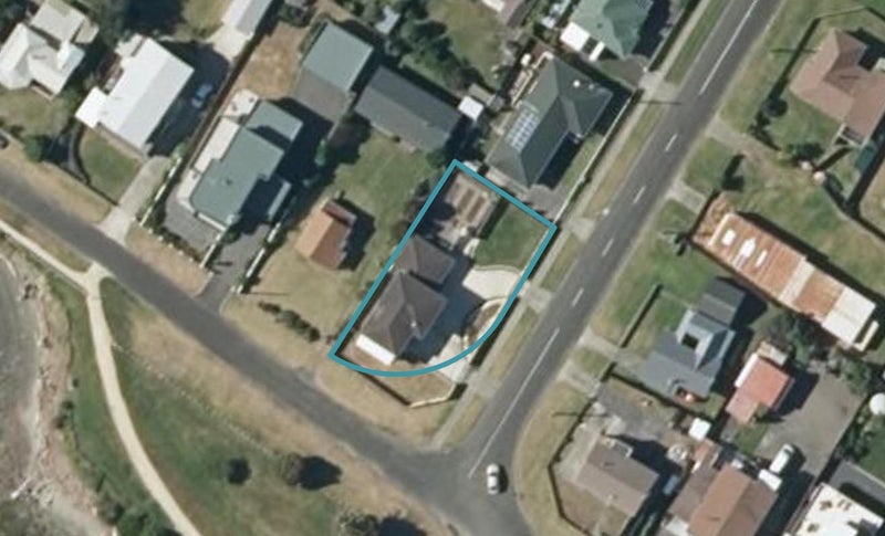 31 Linklater Avenue, Foxton Beach, Foxton - Carousel 1