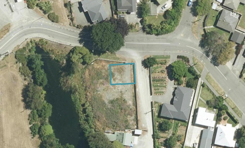 2B Dillons Point Road, Islington, Blenheim - Carousel 1