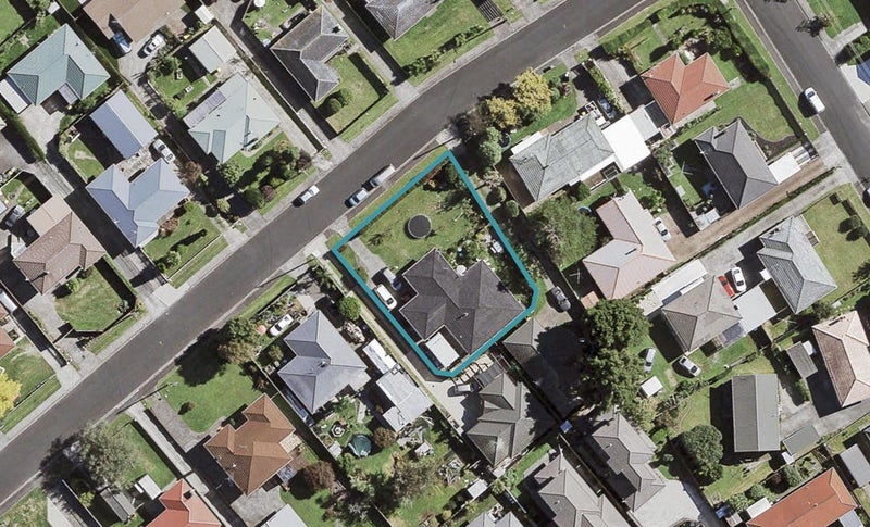 2 Edmund Hillary Avenue, Papakura, Papakura - Carousel 1