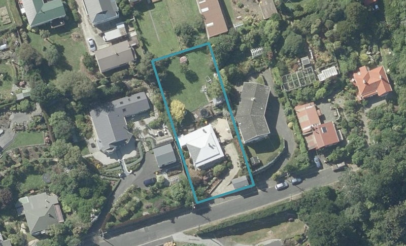 25 Waireka Street, Ravensbourne, Dunedin - Carousel 1