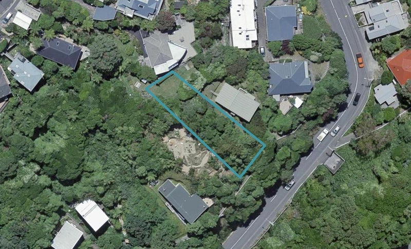 154 Raroa Road, Aro Valley, Wellington - Carousel 1