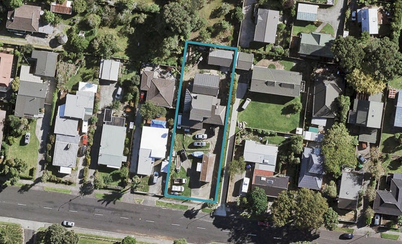 2/21 Roys Road, Weymouth, Auckland - Carousel 1