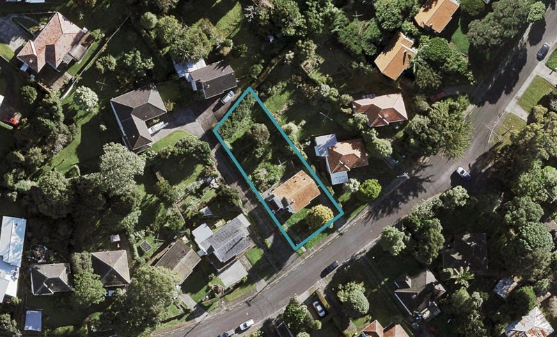 57 Mount Royal Avenue, Mount Albert, Auckland - Carousel 1