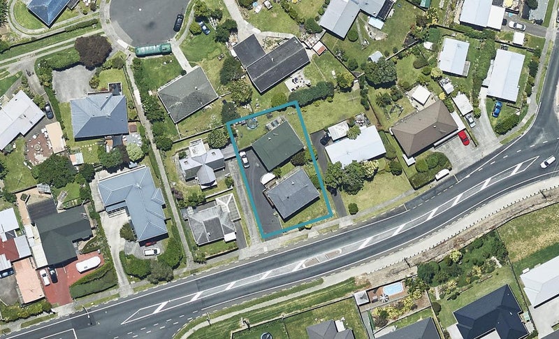 401B Welcome Bay Road, Welcome Bay, Tauranga - Carousel 1