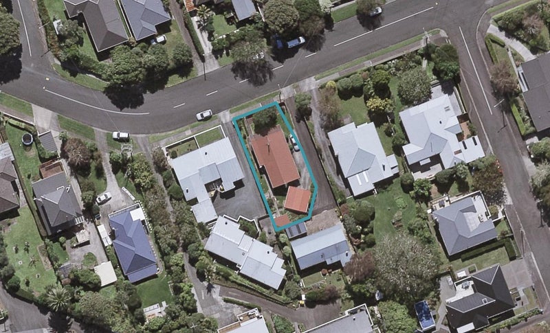 22 Rimu Street, Strandon, New Plymouth - Carousel 1