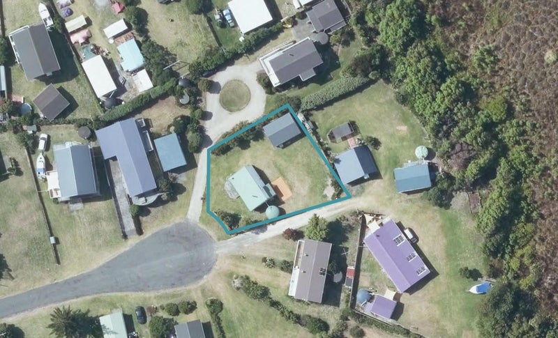 6 Tamure Crescent, Māhia - Carousel 1