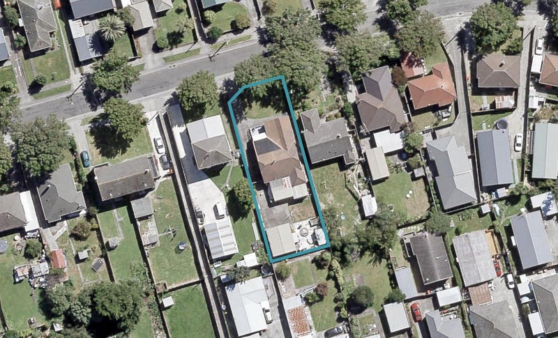 32 Bush Street, Naenae, Lower Hutt - Carousel 1