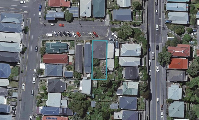 17 Carrington Street, Mount Cook, Wellington - Carousel 1