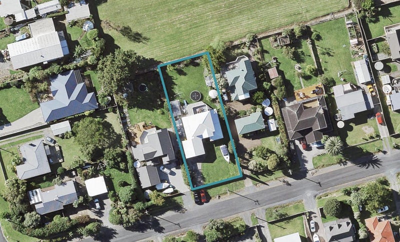 102 First View Avenue, Beachlands, Auckland - Carousel 1