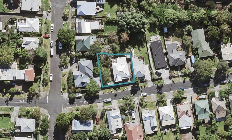 35 Fourth Avenue, Kingsland, Auckland - Carousel 1