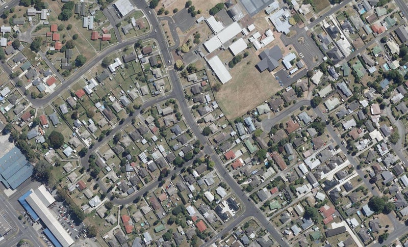 68 Heath Street, St Andrews, Hamilton - Carousel 1