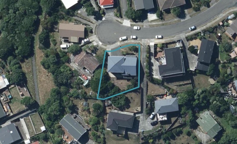 21 Pennant Grove, Titahi Bay, Porirua - Carousel 1