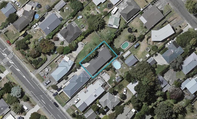 69A Martin Road, Paraparaumu Beach, Paraparaumu - Carousel 1