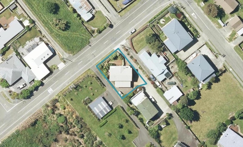 296A Waikawa Road, Waikawa, Picton - Carousel 1