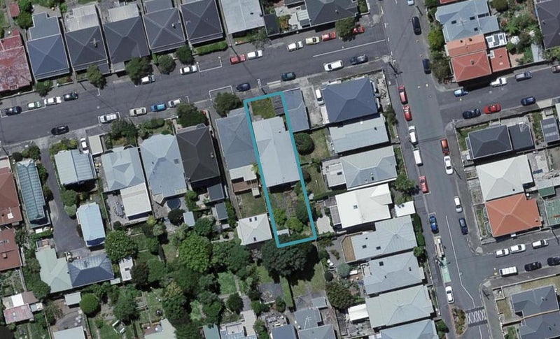 20 Somerset Avenue, Newtown, Wellington - Carousel 1