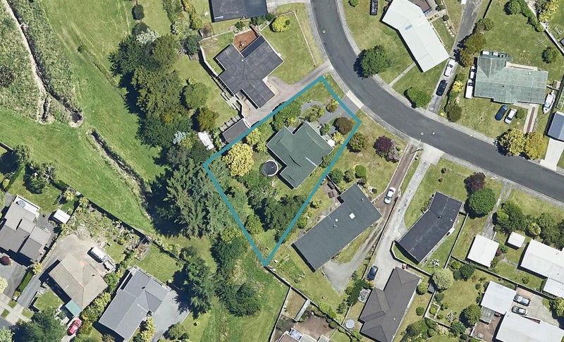 8 Castor Place, Sunnybrook, Rotorua - Carousel 1