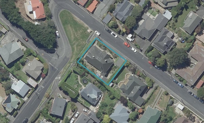 17 Oban Street, Kaikorai, Dunedin - Carousel 1