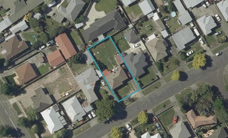 5 Liverpool Street, Takaro, Palmerston North - Carousel 1