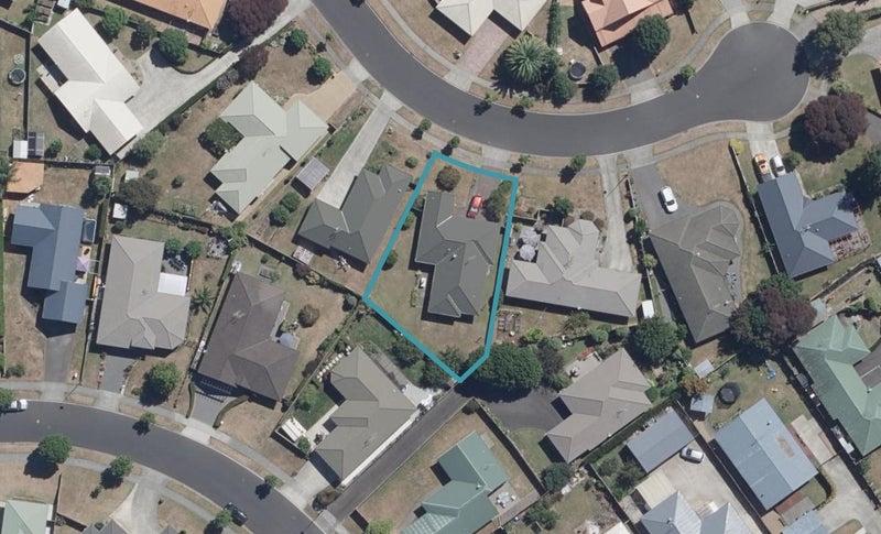 29 Mangakoea Place, St Andrews, Hamilton - Carousel 1