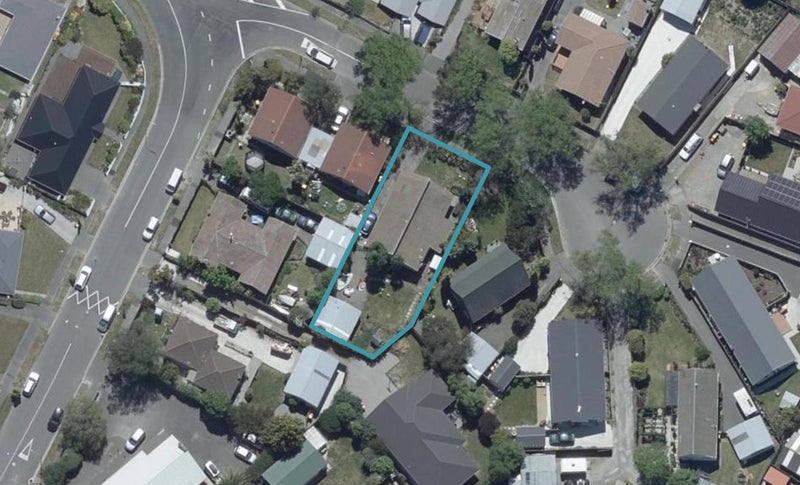 4 Betula Place, Parklands, Christchurch - Carousel 1
