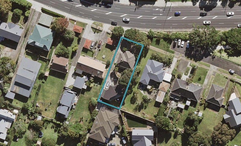 1/6 Onewa Road, Northcote Point, Auckland - Carousel 1