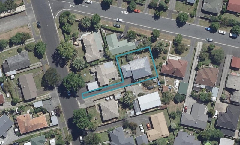 13A Flynn Road, Hillcrest, Hamilton - Carousel 1