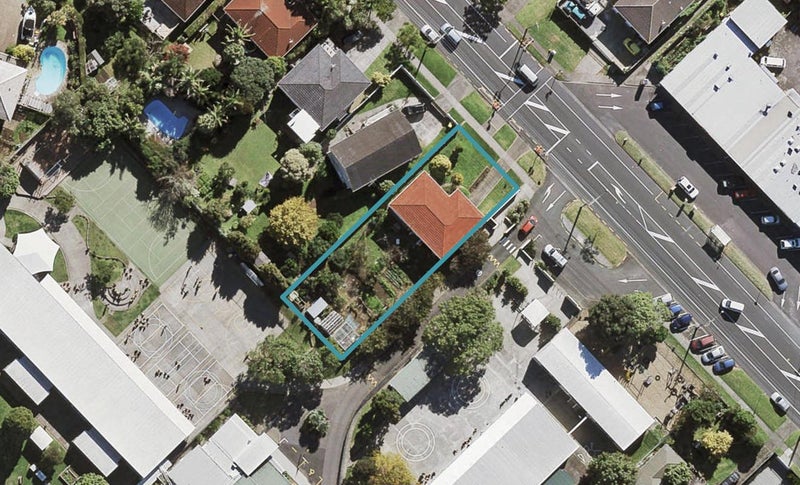 38 Sunnybrae Road, Hillcrest, Auckland - Carousel 1