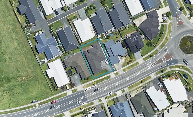 303 Carmichael Road, Brookfield, Tauranga - Carousel 1