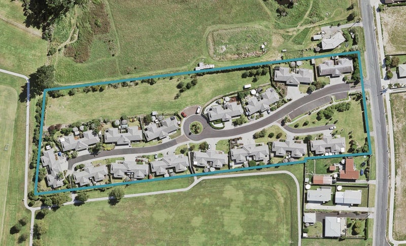 22/64 Tapu Road, Huapai, Kumeu - Carousel 1