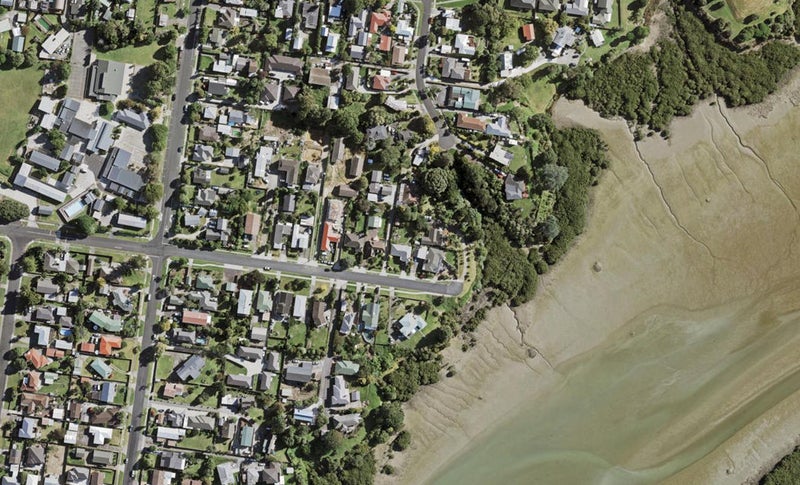 40C Estuary Road, Weymouth, Auckland - Carousel 1