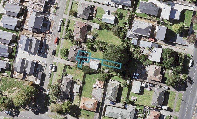 7/48 Torrington Crescent, Glen Innes, Auckland - Carousel 1