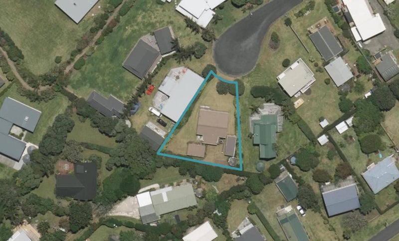 15 Aspden Place, Matapouri, Whangārei - Carousel 1