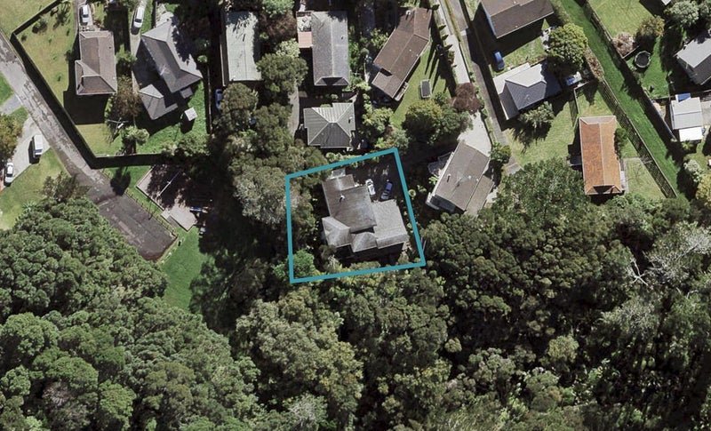 42A Powrie Street, Glenfield, Auckland - Carousel 1