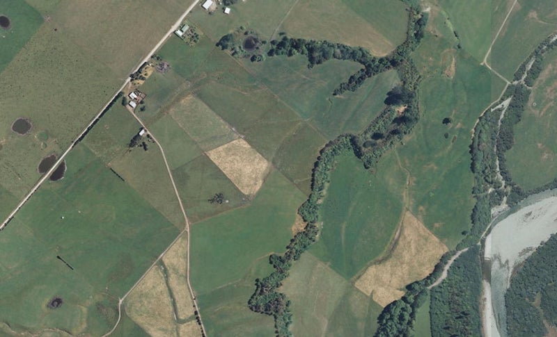 663 Long Plain Road, Takaka, Tākaka - Carousel 1