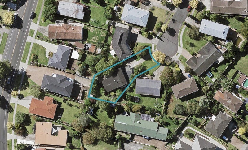 9 Leewood Place, Pakuranga Heights, Auckland - Carousel 1
