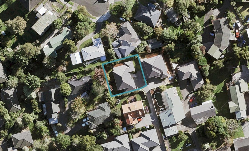 30C Batkin Road, New Windsor, Auckland - Carousel 1