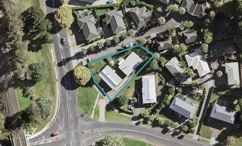 11 Cape Hill Road, Pukekohe, Pukekohe - Carousel 1