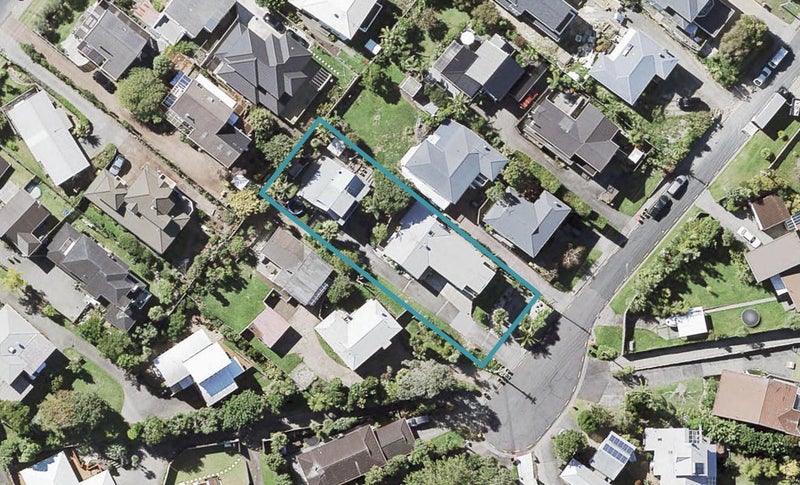 1/31 Kiteroa Terrace, Rothesay Bay, Auckland - Carousel 1