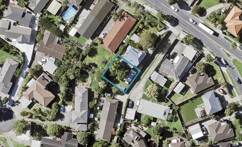 203C Bucklands Beach Road, Bucklands Beach, Auckland - Carousel 1
