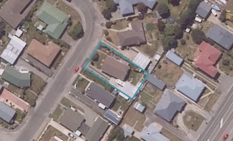 13 Walbrook Crescent, Oamaru North, Oamaru - Carousel 1