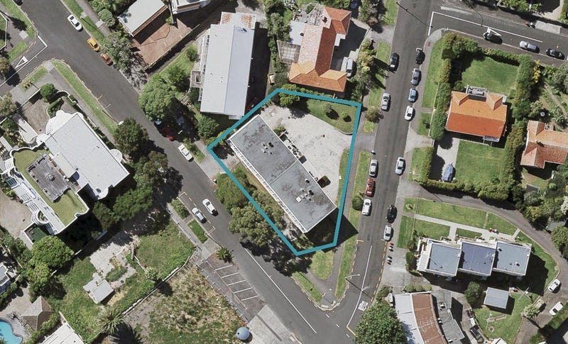 6/32 Coates Avenue, Orakei, Auckland - Carousel 1