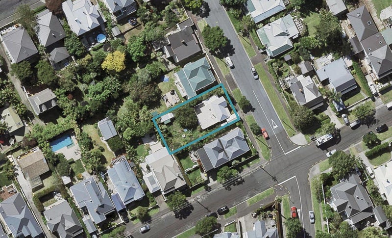 5 Cowper Street, Devonport, Auckland - Carousel 1