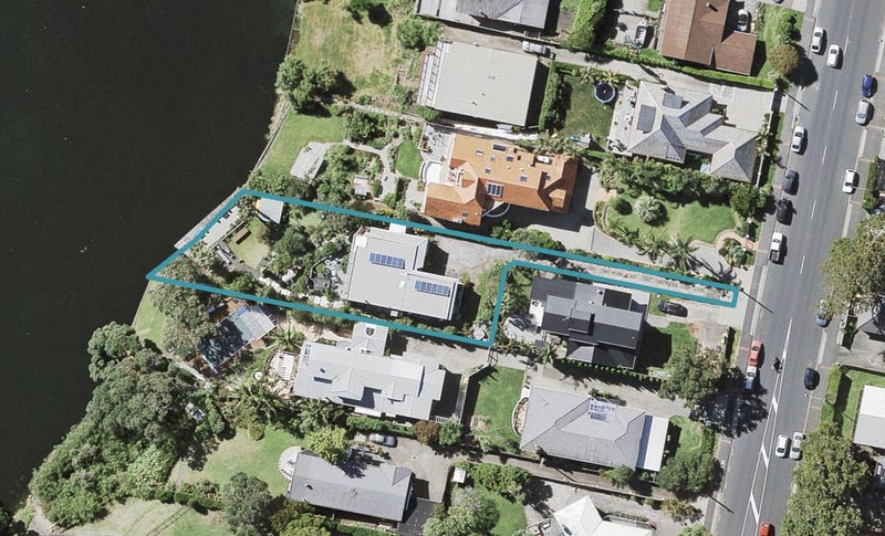 302 Hurstmere Road, Takapuna, Auckland - Carousel 1