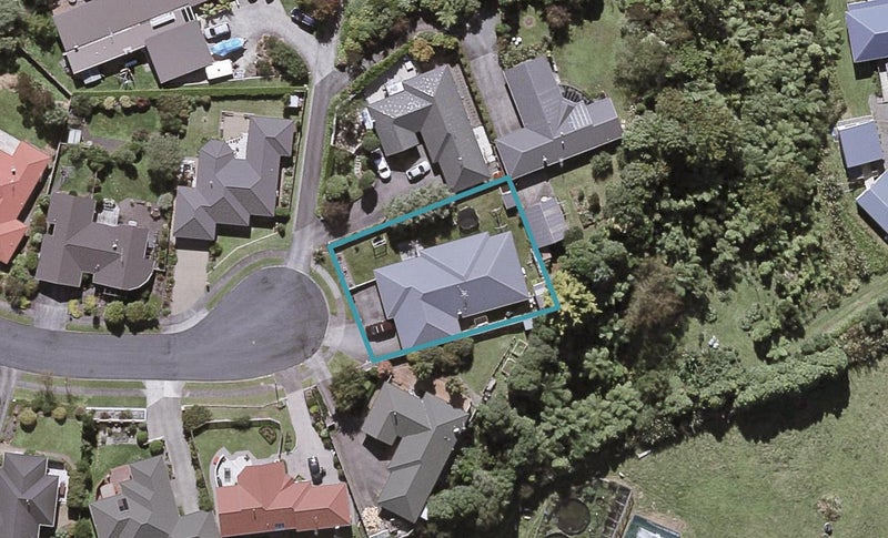 29 Ashmore Drive, Frankleigh Park, New Plymouth - Carousel 1